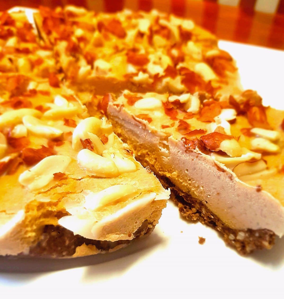 PEANUT BUTTER CHEESECAKE